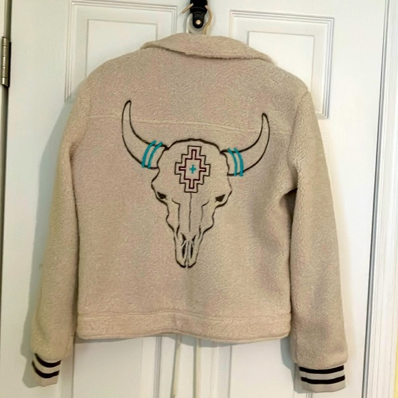 ARIAT - Picture 1 of 9